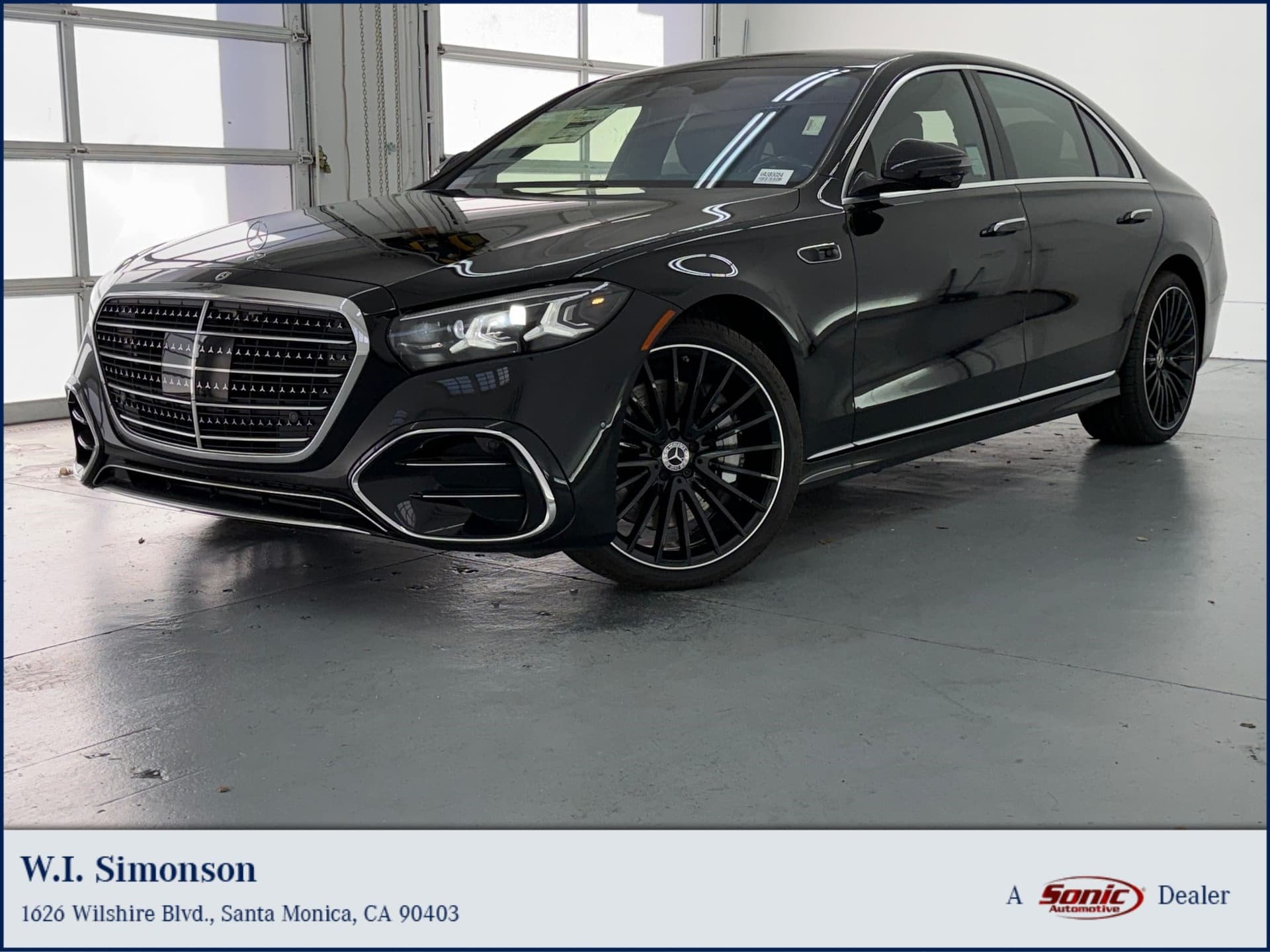 2027 Mercedes-Benz S-Class Base — photo 1 of 32