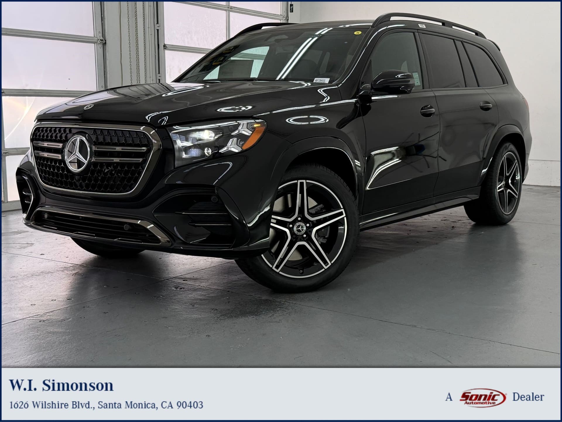 2027 Mercedes-Benz GLS Base — photo 1 of 35