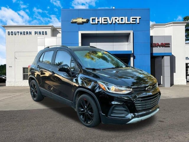 2021 Chevrolet Trax LT — photo 1 of 20