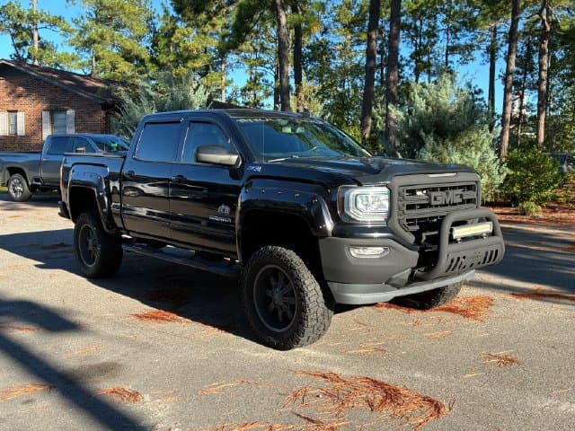2017 GMC Sierra 1500 SLE — photo 1 of 22