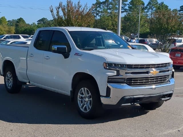 2019 Chevrolet Silverado 1500 LT — photo 1 of 22
