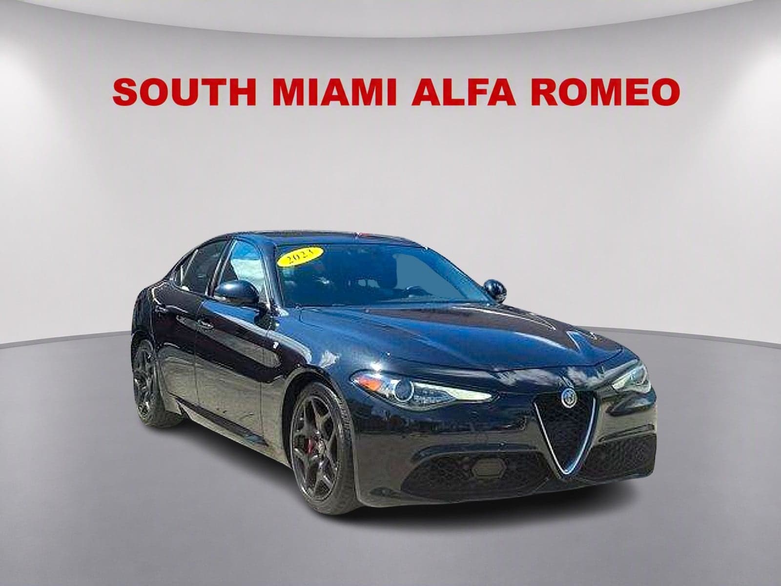 2023 Alfa Romeo Giulia Ti — photo 1 of 37