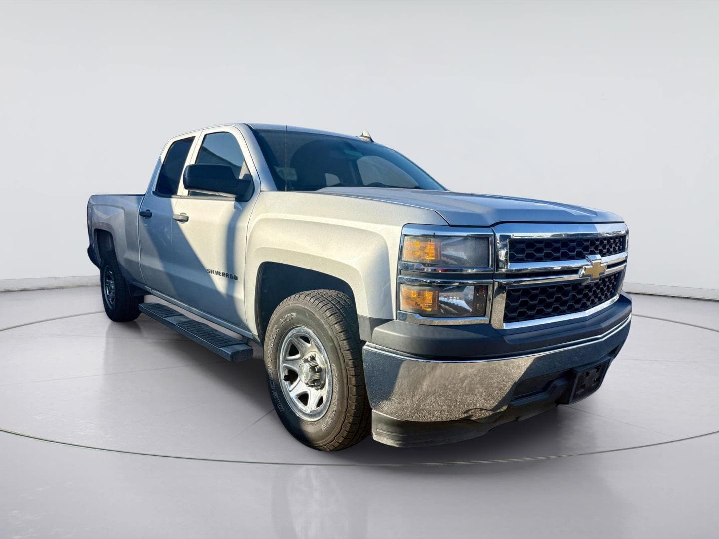 2015 Chevrolet Silverado 1500 LS — photo 1 of 16