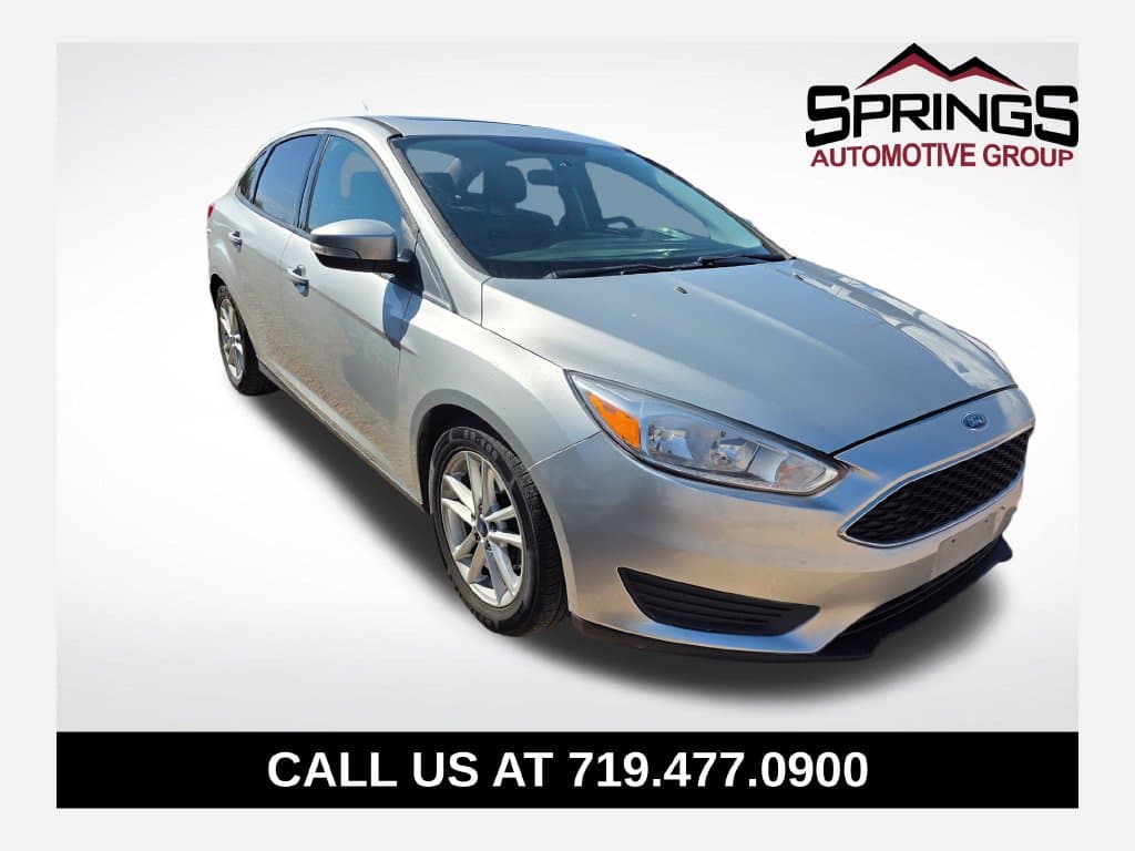 2016 Ford Focus SE — photo 1 of 7
