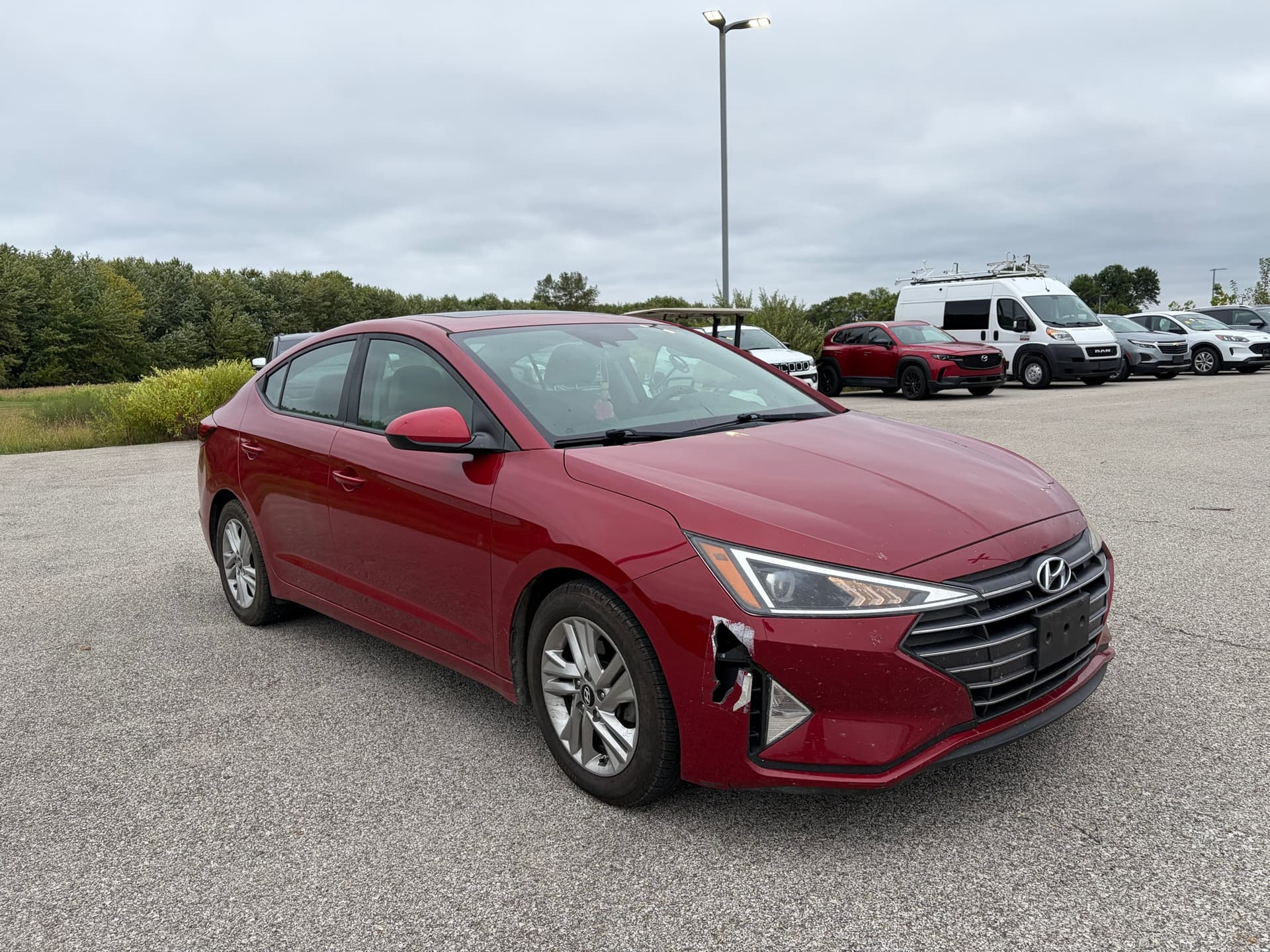 2019 Hyundai Elantra Value Edition — photo 1 of 12