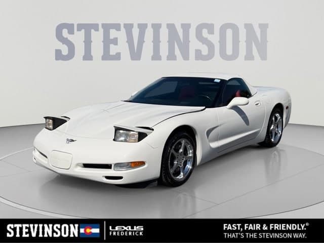 2003 Chevrolet Corvette Base — photo 1 of 32
