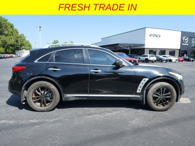 2009 INFINITI FX35 Base — photo 1 of 7