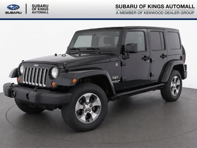 2016 Jeep Wrangler Sahara — photo 1 of 36