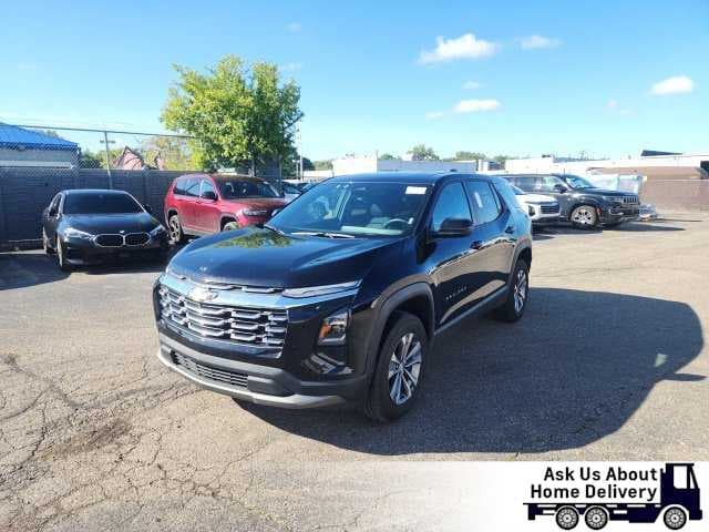 2026 Chevrolet Equinox FWD LT — photo 1 of 30