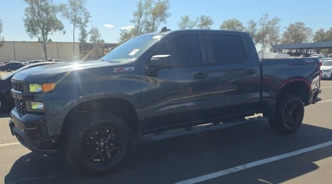 2020 Chevrolet Silverado 1500 Custom Trail Boss — photo 1 of 6