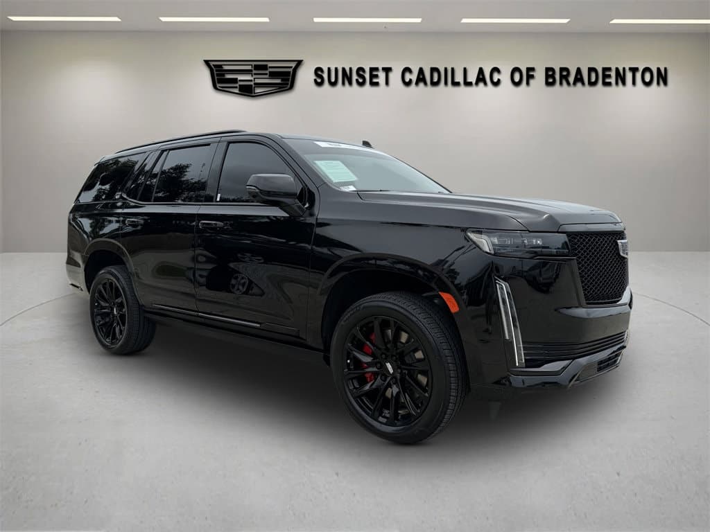 2024 Cadillac Escalade Base — photo 1 of 37