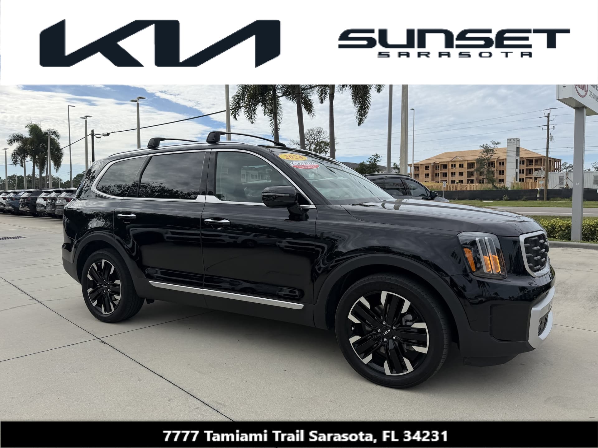 2024 Kia Telluride SX — photo 1 of 35
