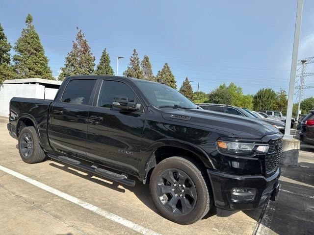 2025 RAM 1500 Base — photo 1 of 2