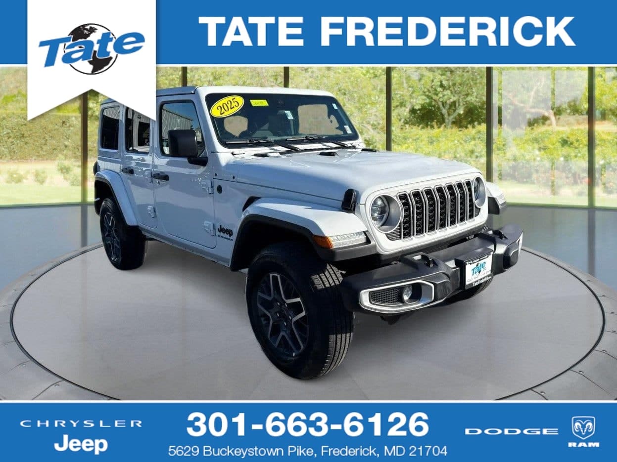 2025 Jeep Wrangler Sahara — photo 1 of 21