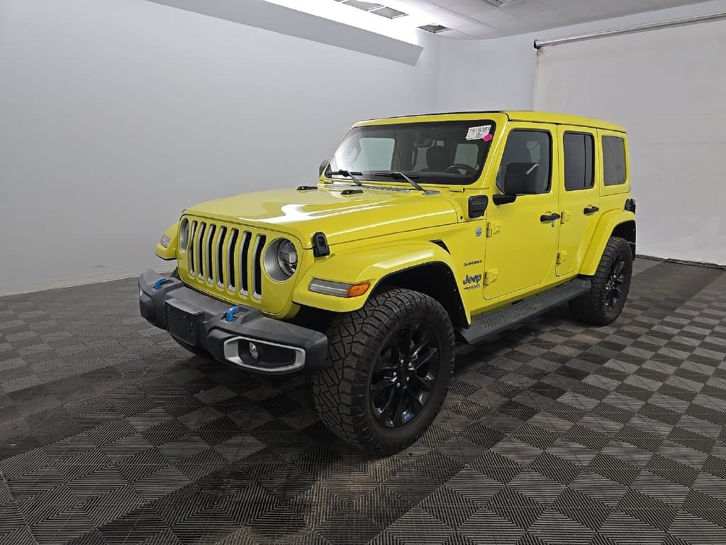 2022 Jeep Wrangler Base — photo 1 of 6