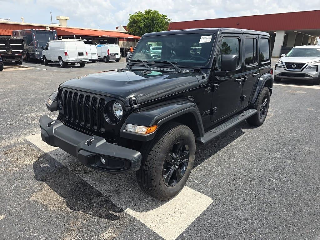 2023 Jeep Wrangler Sahara — photo 1 of 6