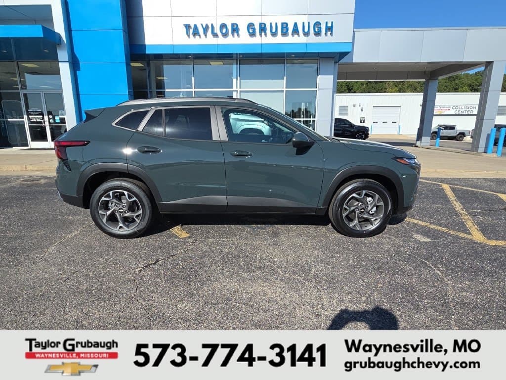 2026 Chevrolet Trax LT — photo 1 of 56