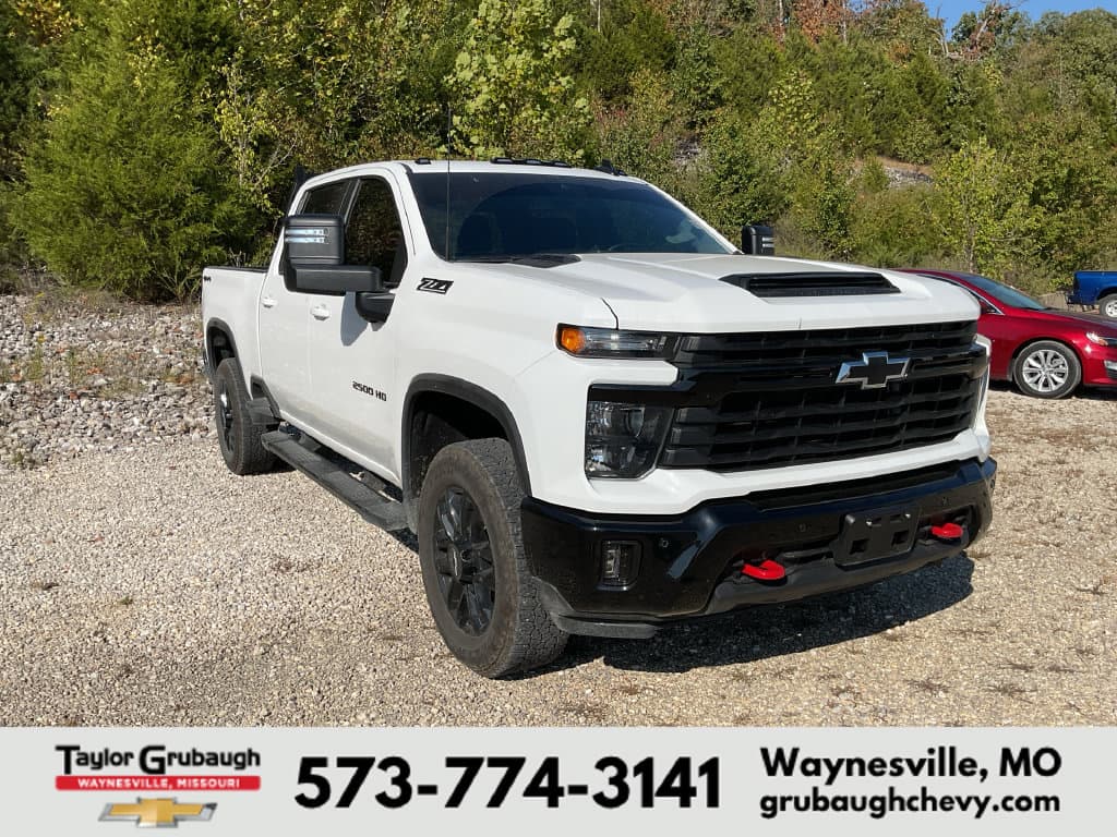 2026 Chevrolet Silverado 2500HD Custom — photo 1 of 19