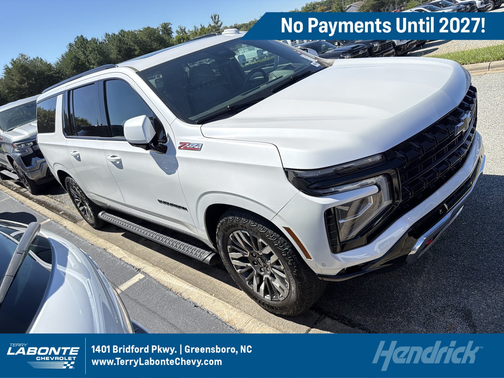 2025 Chevrolet Suburban Z71 — photo 1 of 12