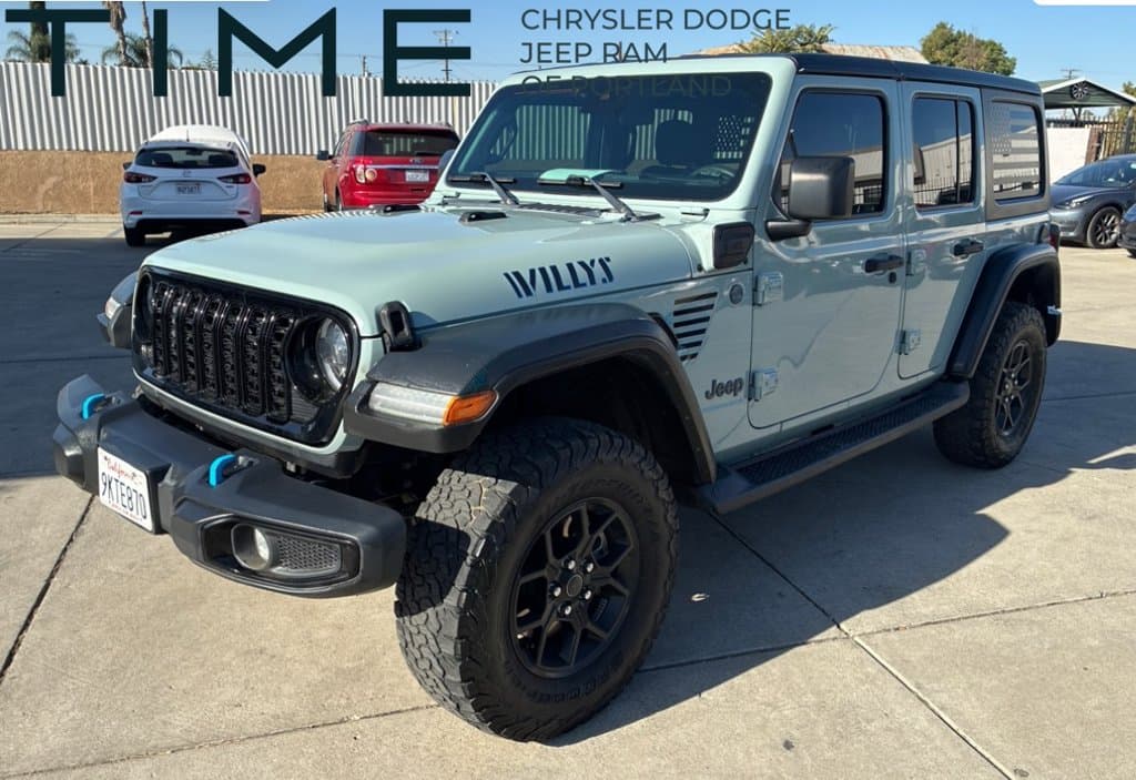 2024 Jeep Wrangler Base — photo 1 of 5