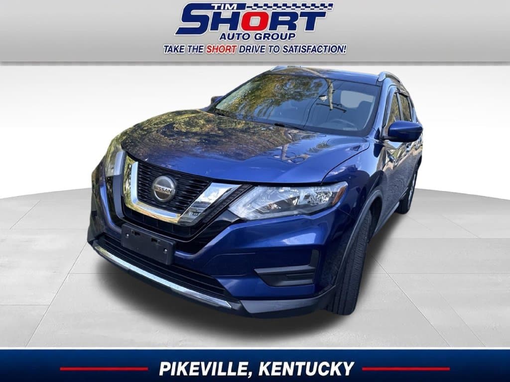 2018 Nissan Rogue SV — photo 1 of 11