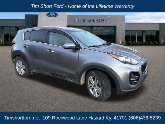 2017 Kia Sportage LX — photo 1 of 4