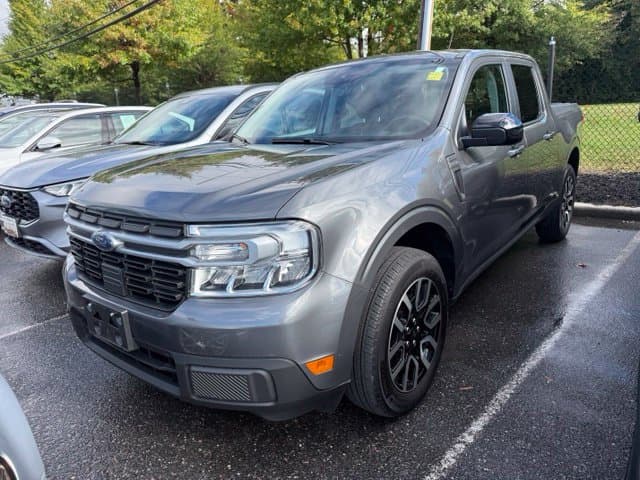 2024 Ford Maverick LARIAT — photo 1 of 9