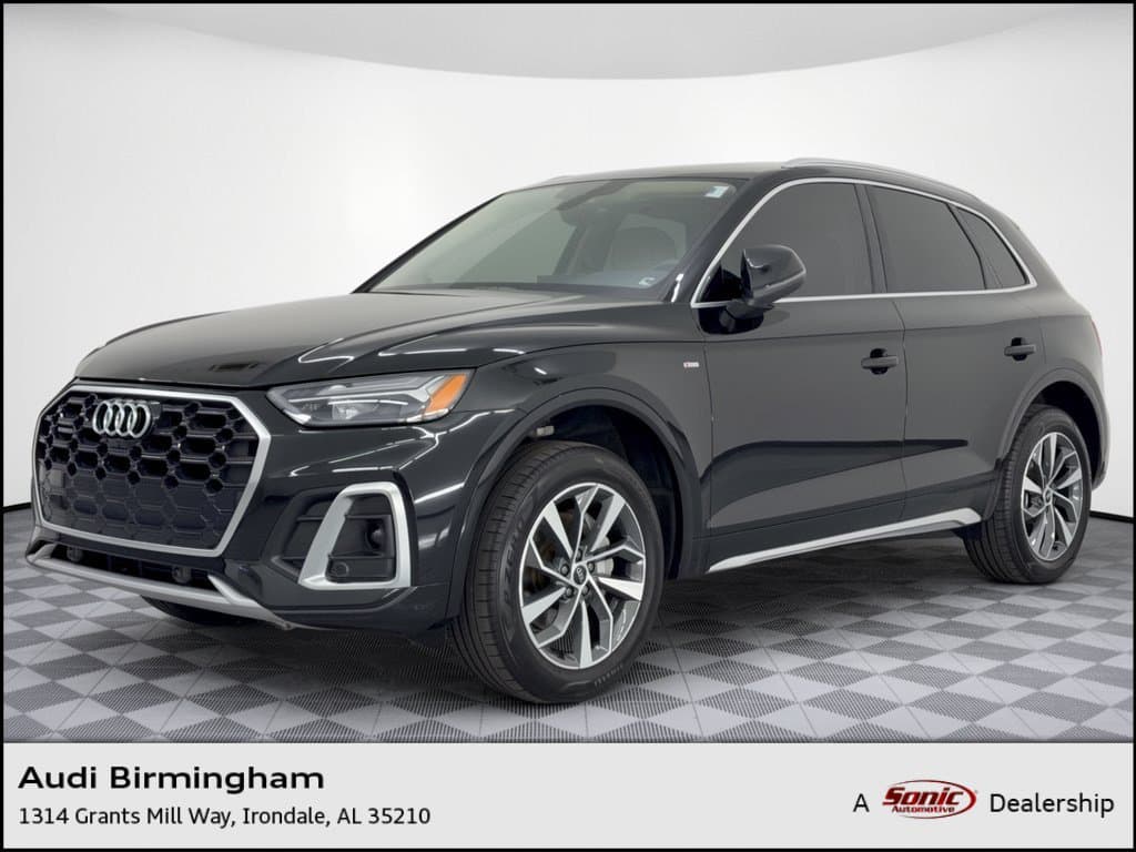2023 Audi Q5 S line Premium Plus — photo 1 of 31