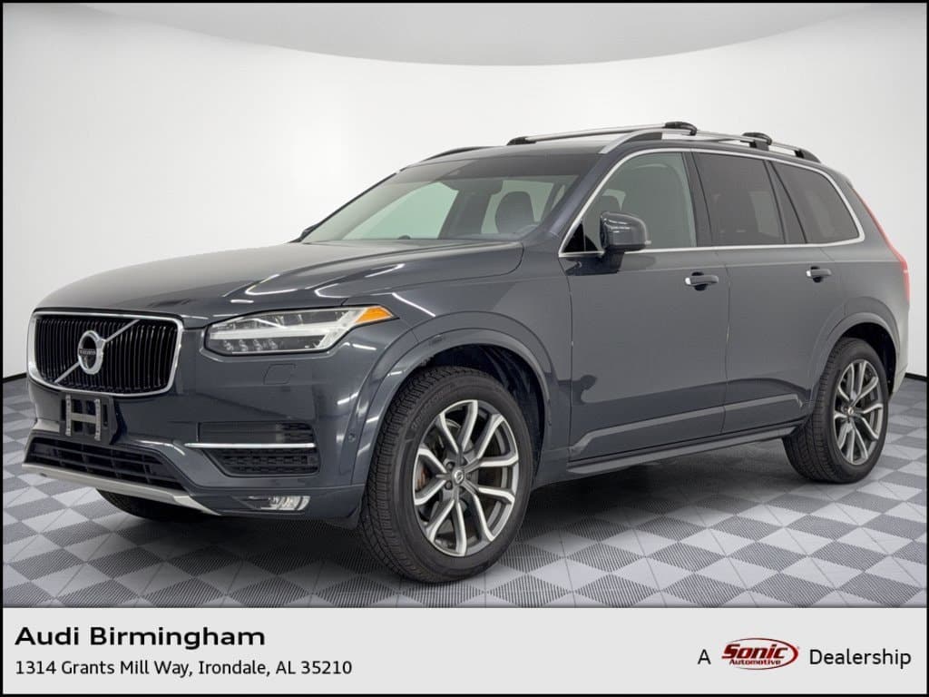 2016 Volvo XC90 T6 Momentum — photo 1 of 30