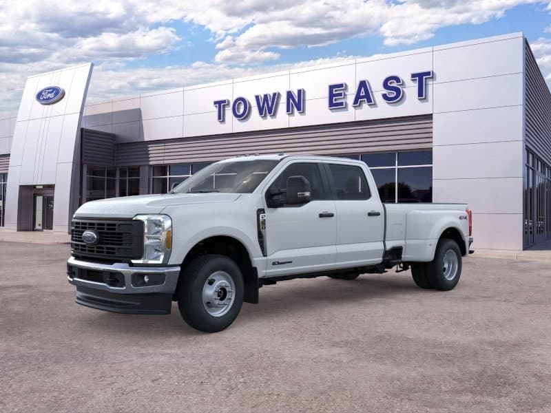 2026 Ford Super Duty F-350 DRW XL — photo 1 of 52