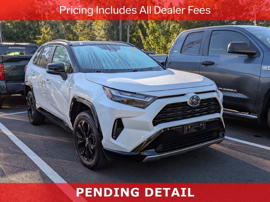 2023 Toyota RAV4 Hybrid XSE — photo 1 of 11
