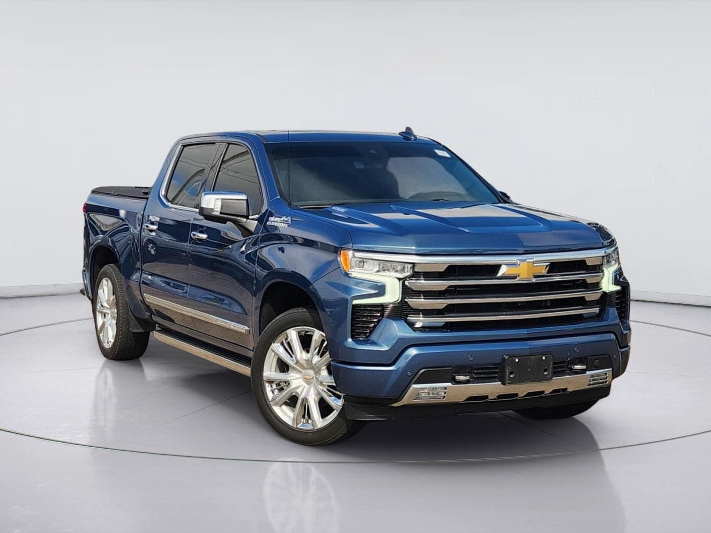 2024 Chevrolet Silverado 1500 High Country — photo 1 of 28