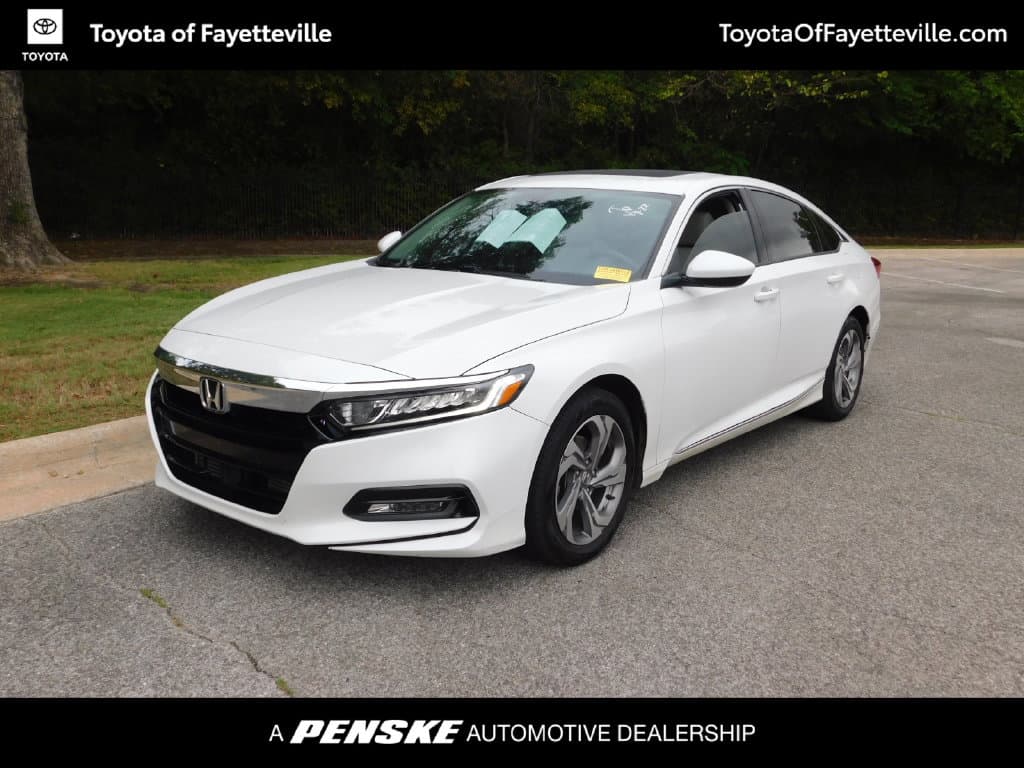 2018 Honda Accord Sedan EX 1.5T — photo 1 of 11