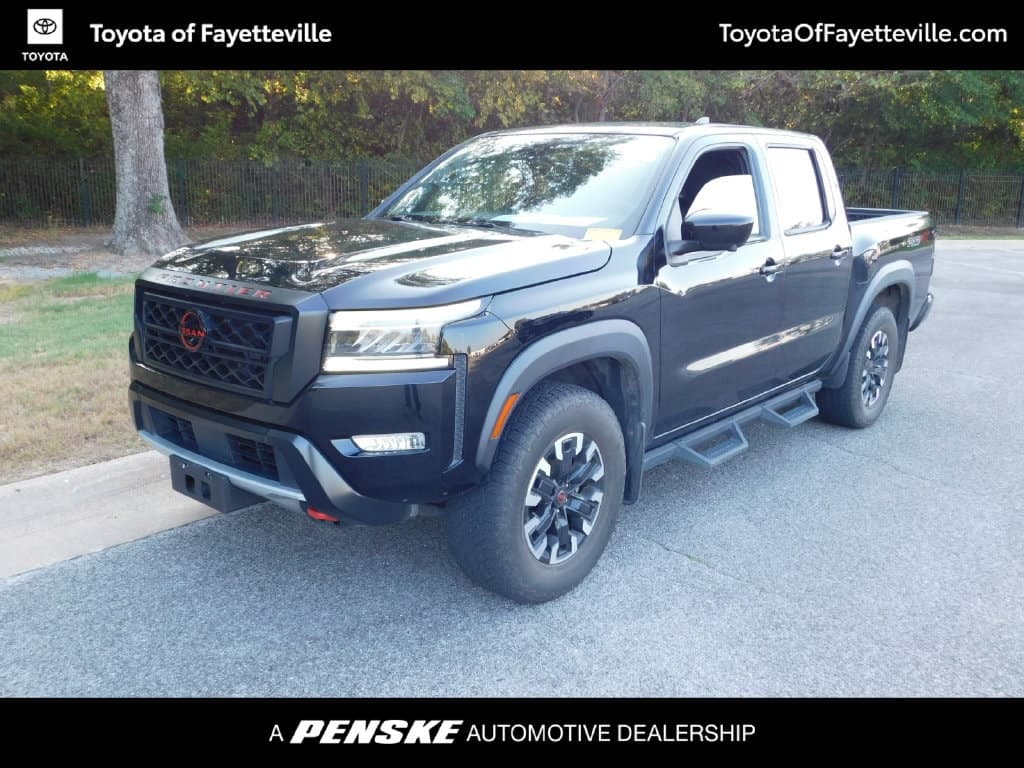 2022 Nissan Frontier PRO-4X — photo 1 of 11