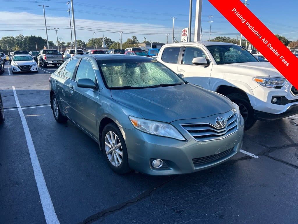 2011 Toyota Camry Base — photo 1 of 12