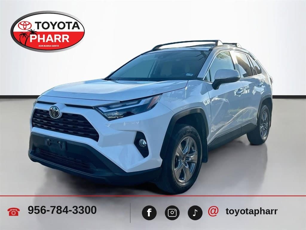 2025 Toyota RAV4 XLE — photo 1 of 2
