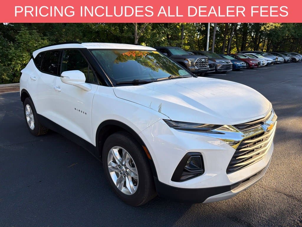 2021 Chevrolet Blazer LT — photo 1 of 16