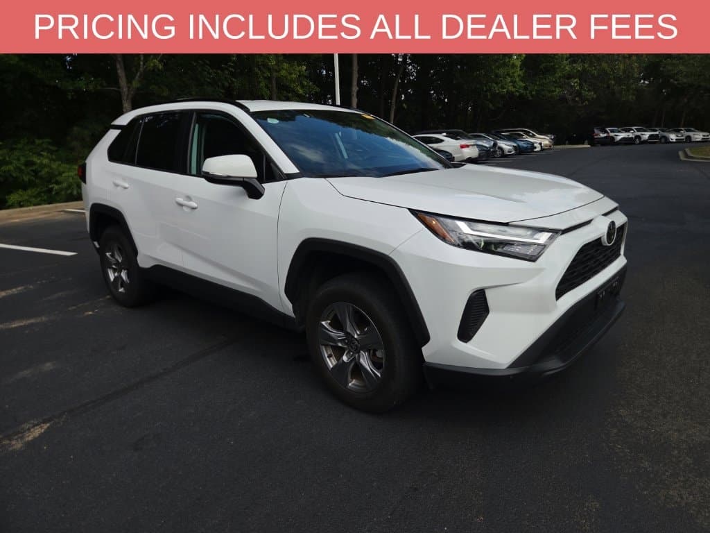 2025 Toyota RAV4 XLE — photo 1 of 13