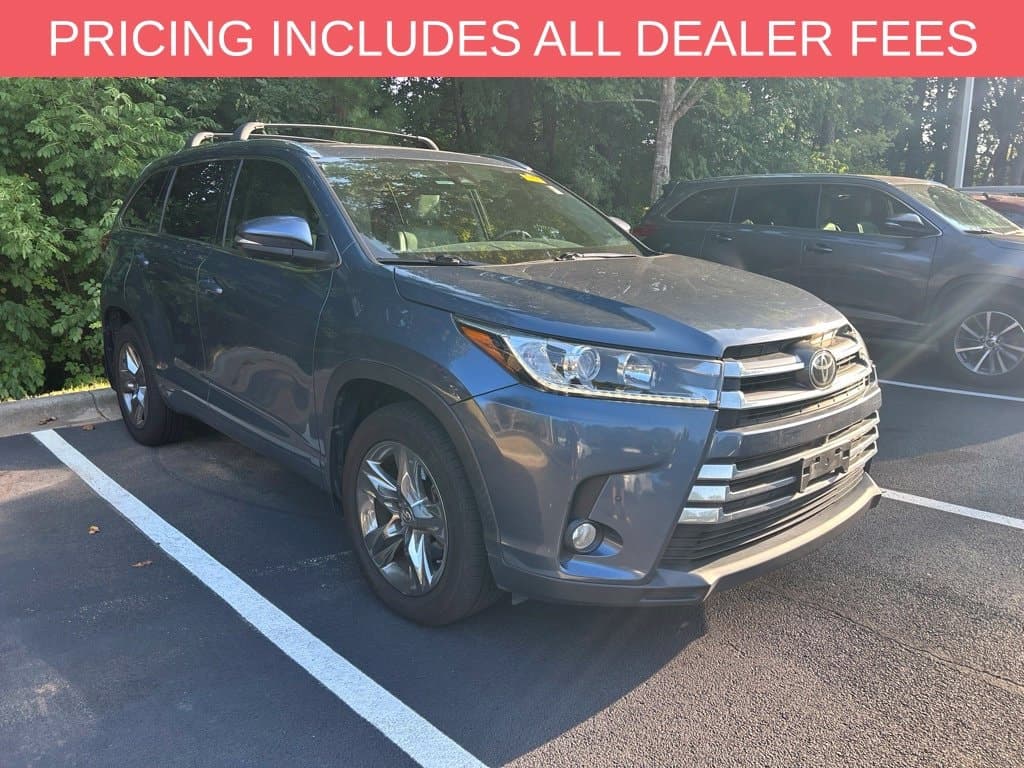 2017 Toyota Highlander Limited Platinum — photo 1 of 19
