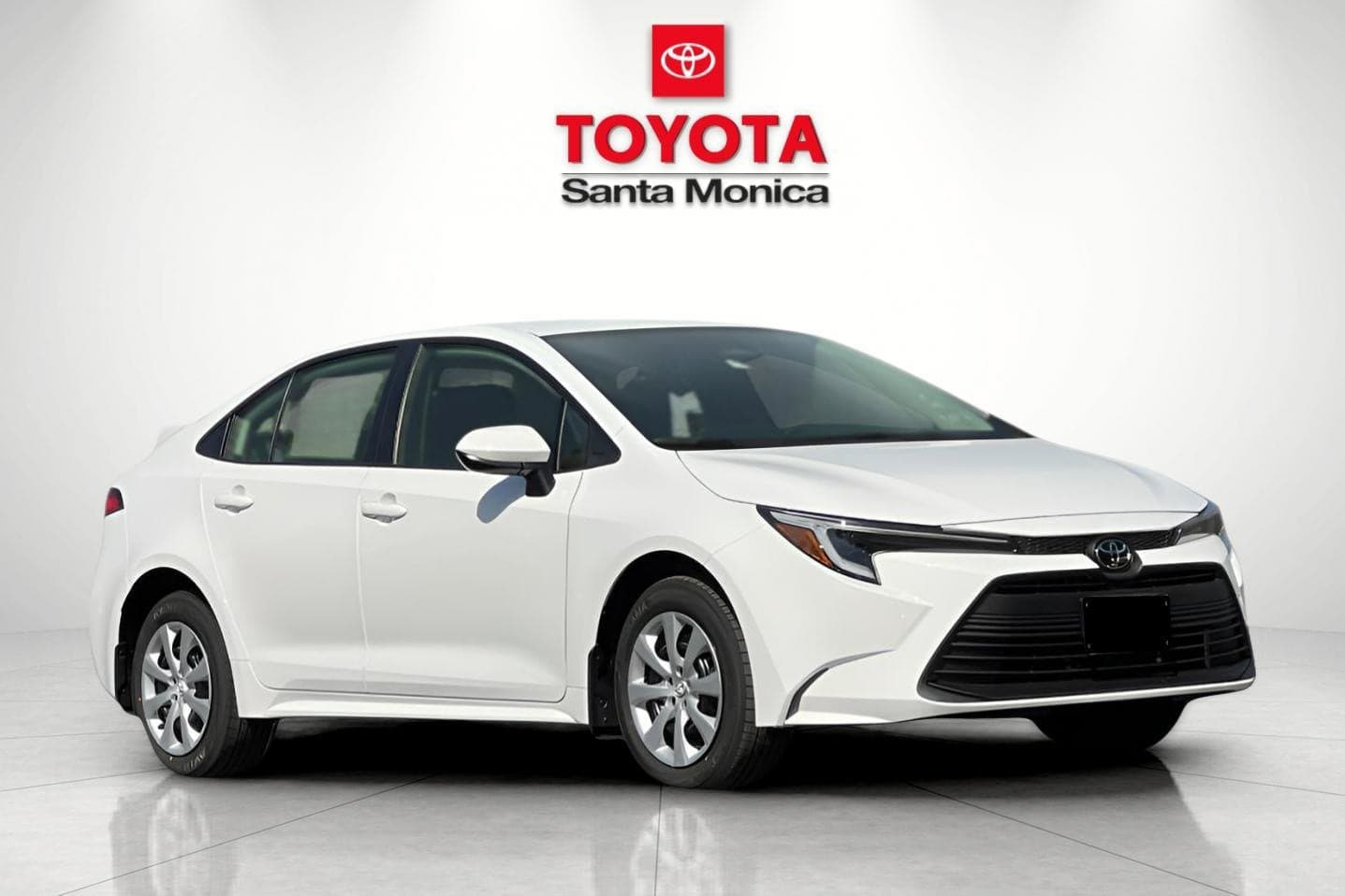 2027 Toyota Corolla Hybrid LE — photo 1 of 57