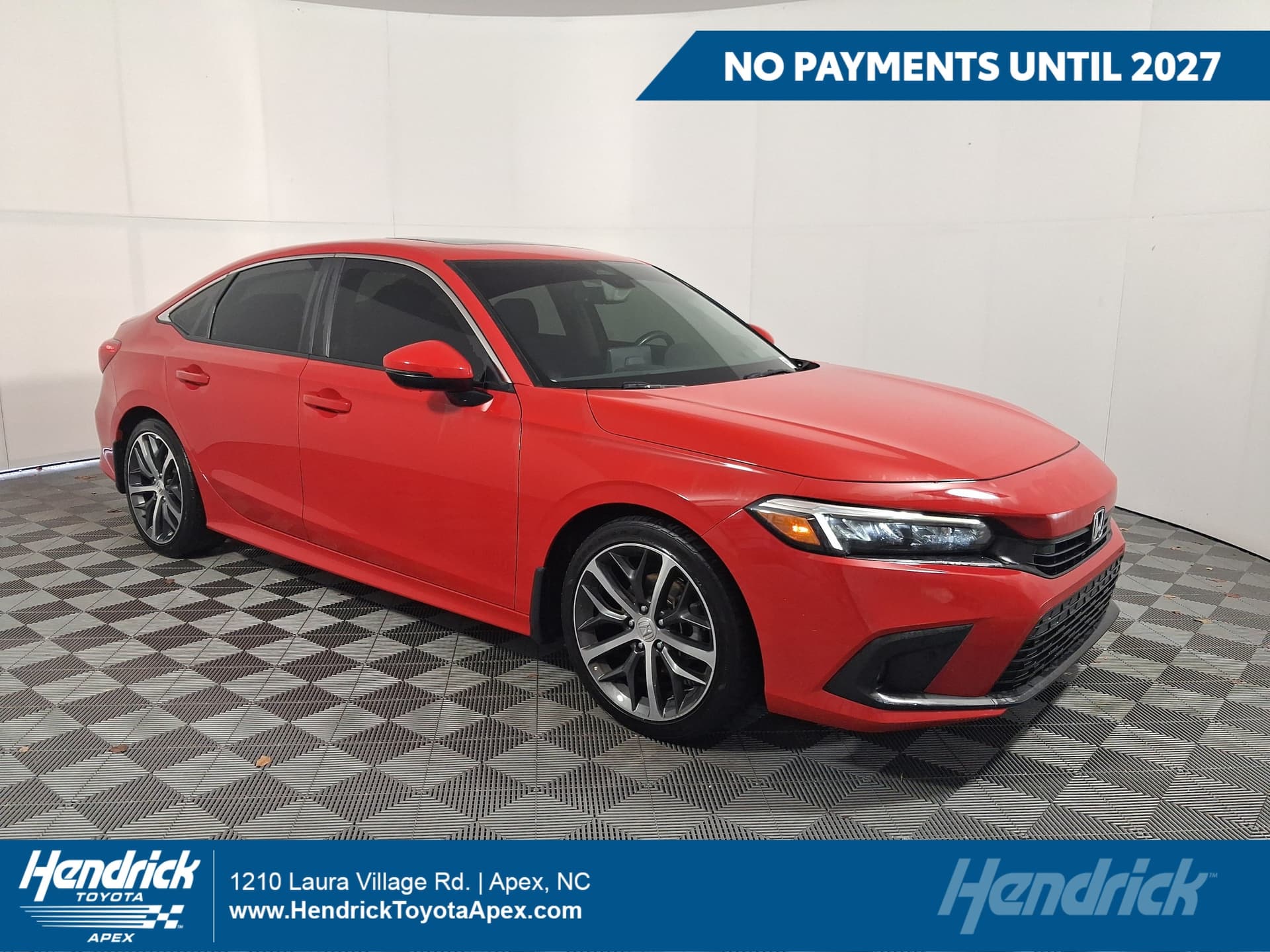2024 Honda Civic Sedan Touring — photo 1 of 38