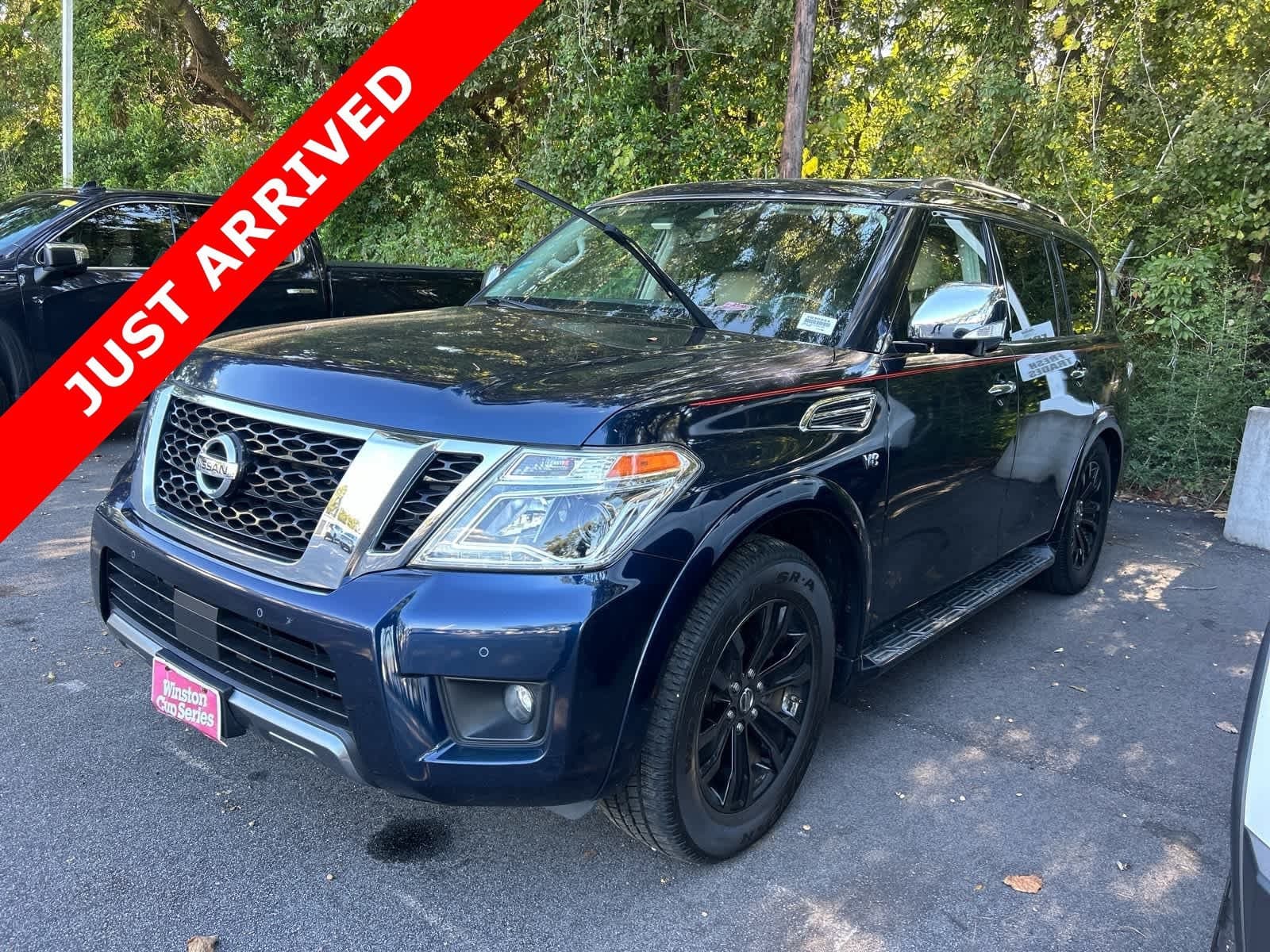 2019 Nissan Armada Platinum — photo 1 of 6