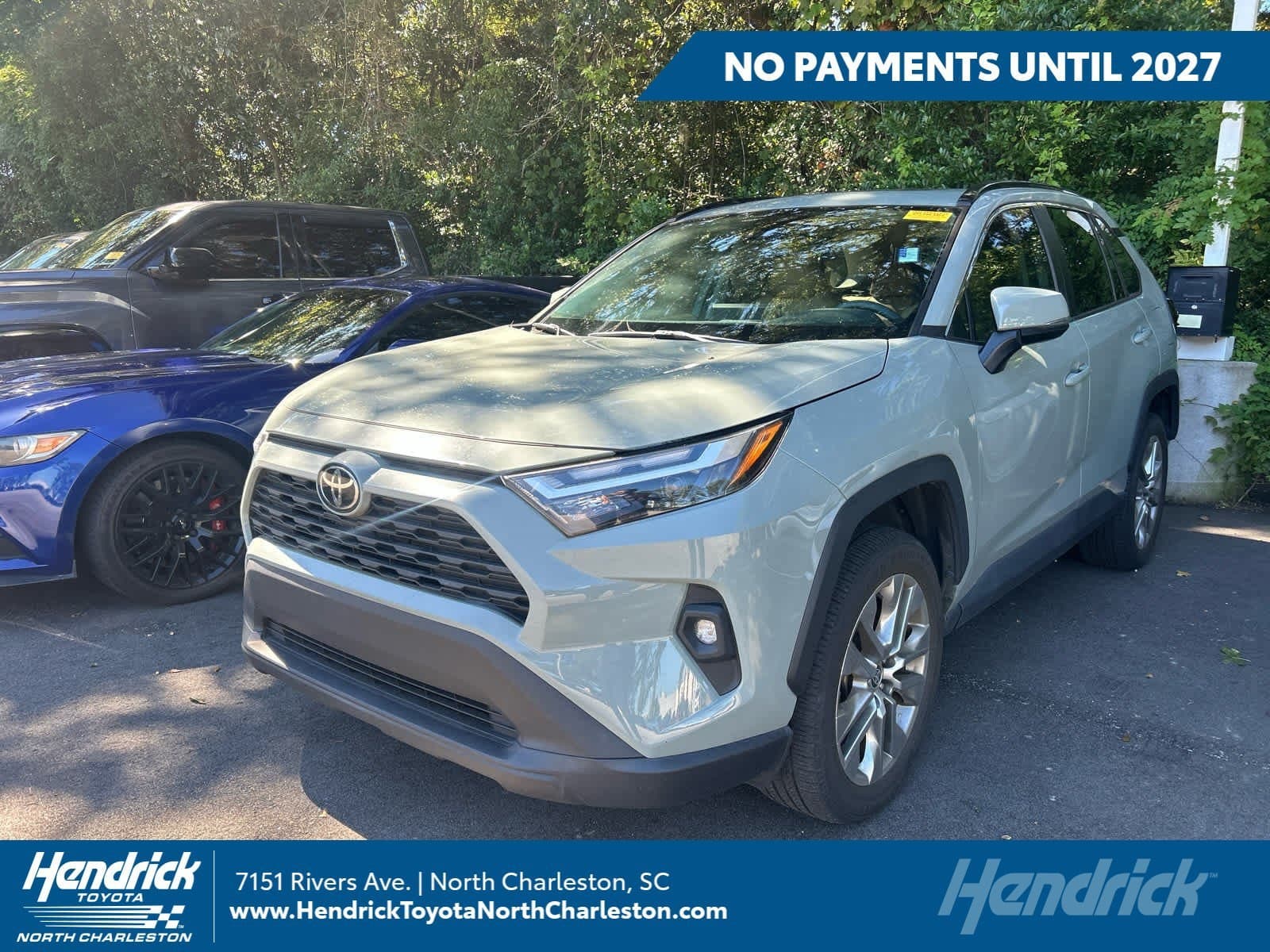 2023 Toyota RAV4 XLE Premium — photo 1 of 6