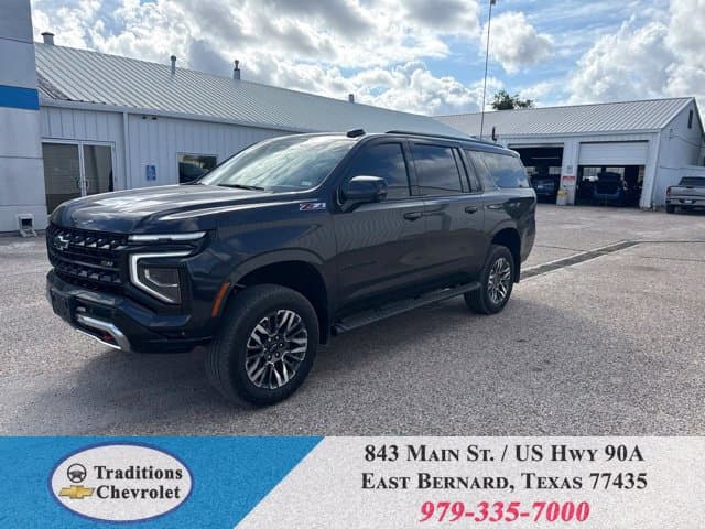 2025 Chevrolet Suburban Z71 — photo 1 of 12