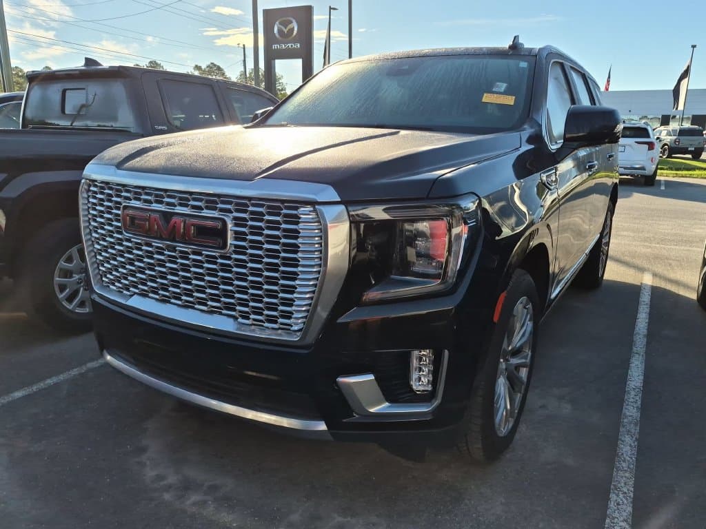 2024 GMC Yukon Denali — photo 1 of 14