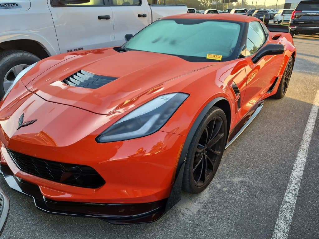 2019 Chevrolet Corvette Grand Sport 2LT — photo 1 of 14