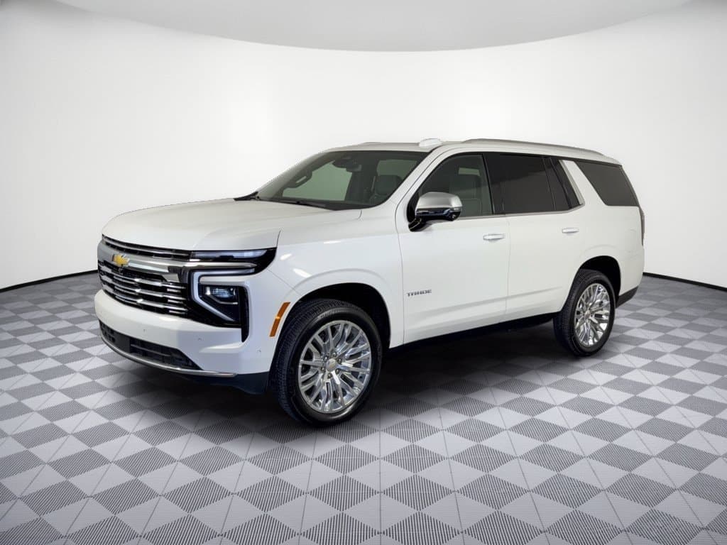 2025 Chevrolet Tahoe Premier — photo 1 of 34