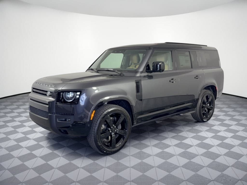 2026 Land Rover Defender X-Dynamic SE — photo 1 of 31