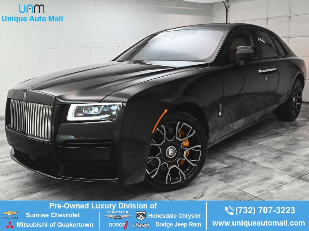 2022 Rolls-Royce Ghost Base — photo 1 of 40