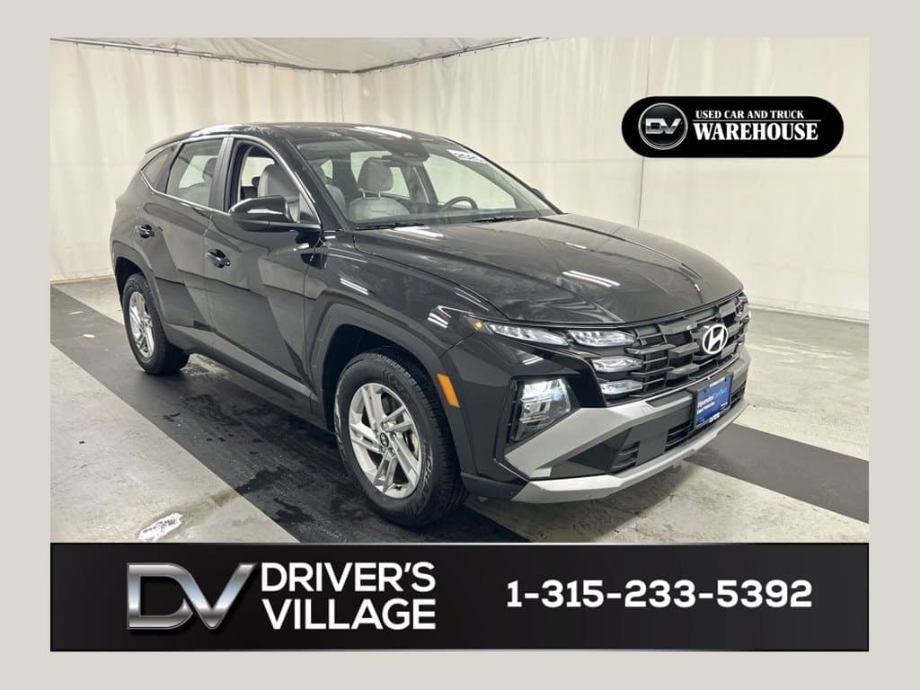 2025 Hyundai Tucson SE — photo 1 of 23